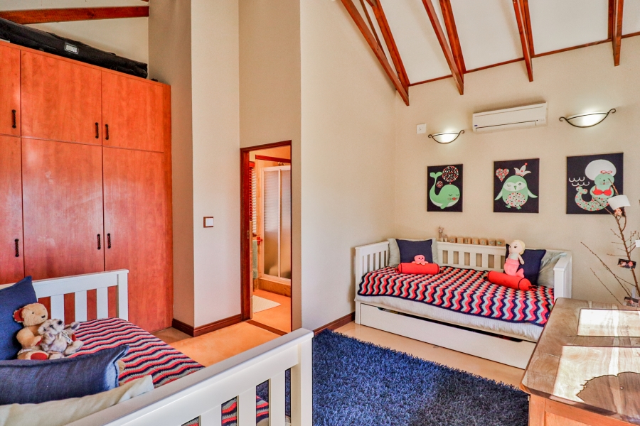 To Let 3 Bedroom Property for Rent in The Coves North West